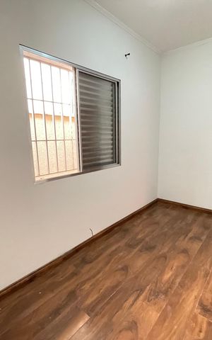 Casa à venda com 180m², 6 quartos e 3 vagas Casa à venda com 180m², 6 quartos e 3 vagasQuarto 3