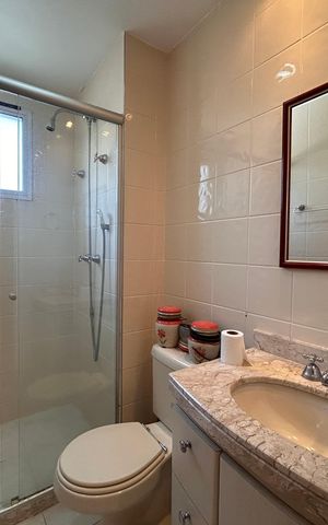 Apartamento para alugar com 93m², 2 quartos e 2 vagas Apartamento para alugar com 93m², 2 quartos e 2 vagasBanheiro da Suíte
