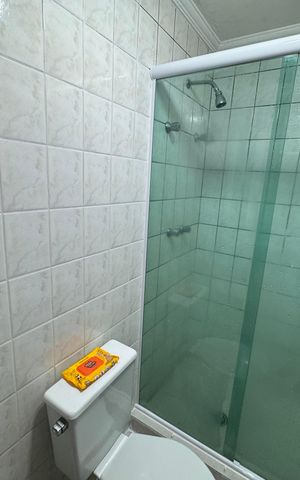Apartamento à venda com 62m², 2 quartos e 2 vagas Apartamento à venda com 62m², 2 quartos e 2 vagasBanheiro
