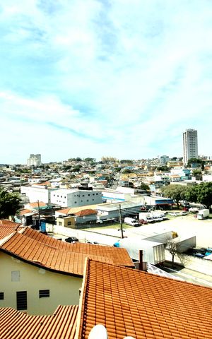 Casa à venda com 302m², 3 quartos e 4 vagas Casa à venda com 302m², 3 quartos e 4 vagasVista da varanda da suíte 3