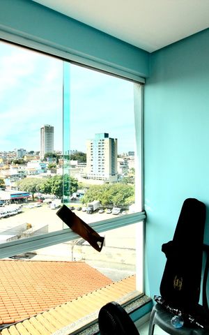 Casa à venda com 302m², 3 quartos e 4 vagas Casa à venda com 302m², 3 quartos e 4 vagasVaranda da suíte 3
