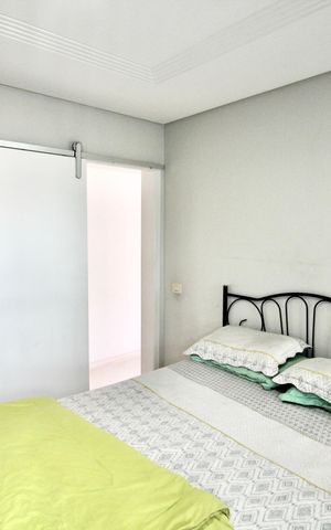 Casa à venda com 302m², 3 quartos e 4 vagas Casa à venda com 302m², 3 quartos e 4 vagasSuíte