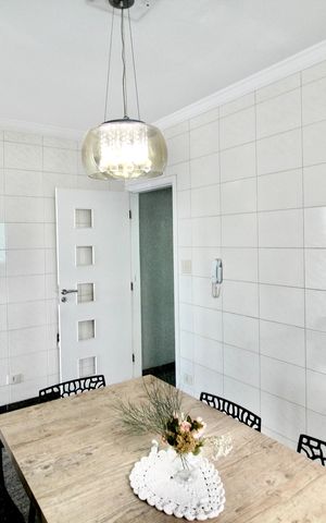 Casa à venda com 302m², 3 quartos e 4 vagas Casa à venda com 302m², 3 quartos e 4 vagasCopa