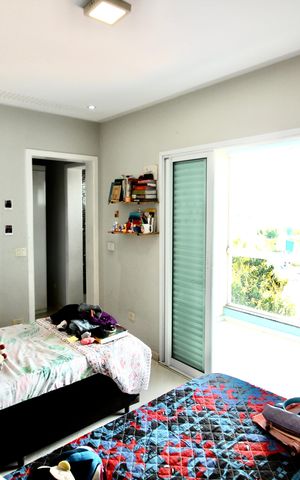 Casa à venda com 302m², 3 quartos e 4 vagas Casa à venda com 302m², 3 quartos e 4 vagasSuíte 3