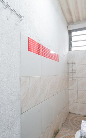 Casa para alugar com 25m², 2 quartos e 1 vagaBanheiro 