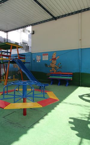 Apartamento à venda com 50m², 2 quartos e sem vagaÁrea comum - Playground