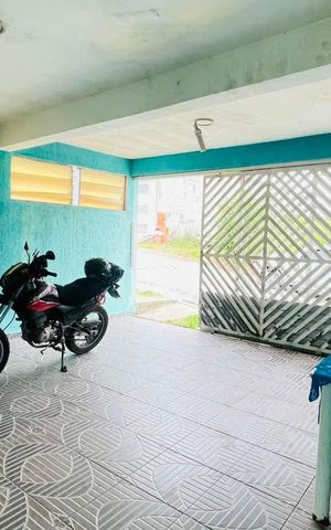 Casa de condomínio para alugar com 133m², 2 quartos e 2 vagas Casa de condomínio para alugar com 133m², 2 quartos e 2 vagasÁrea externa