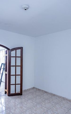 Casa para alugar com 60m², 1 quarto e sem vaga Casa para alugar com 60m², 1 quarto e sem vagaSuite
