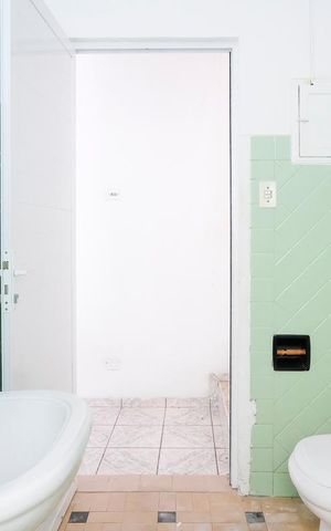 Casa à venda com 250m², 3 quartos e sem vagaBanheiro social
