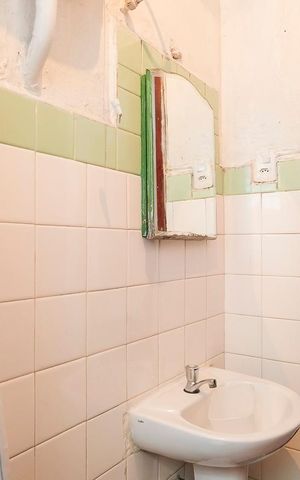 Casa à venda com 250m², 3 quartos e sem vagaCasa 2 - Banheiro social