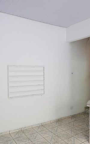 Casa à venda com 250m², 3 quartos e sem vagaSala 