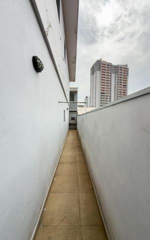 Casa para alugar com 150m², 2 quartos e 5 vagas Casa para alugar com 150m², 2 quartos e 5 vagasCorredor