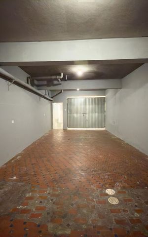 Casa para alugar com 150m², 2 quartos e 5 vagas Casa para alugar com 150m², 2 quartos e 5 vagasGaragem
