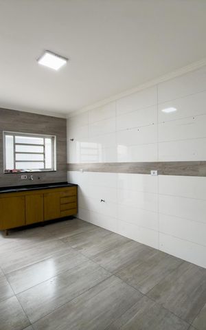 Casa para alugar com 150m², 2 quartos e 5 vagas Casa para alugar com 150m², 2 quartos e 5 vagasCozinha