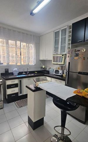 Casa à venda com 127m², 3 quartos e 2 vagas