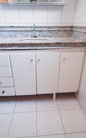 Apartamento à venda com 112m², 4 quartos e 2 vagas Apartamento à venda com 112m², 4 quartos e 2 vagasBanheiro da Suíte
