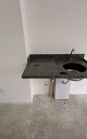 Studio à venda com 28m², 1 quarto e sem vaga Studio à venda com 28m², 1 quarto e sem vagaCozinha