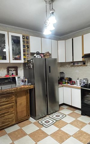 Casa à venda com 150m², 2 quartos e 2 vagasCozinha