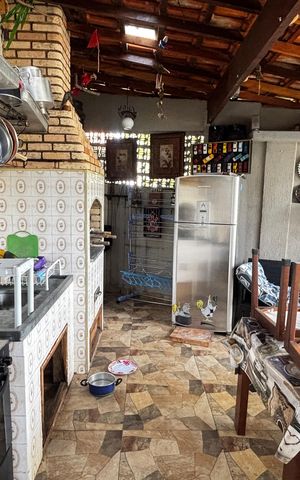 Casa à venda com 150m², 2 quartos e 2 vagasQuintal
