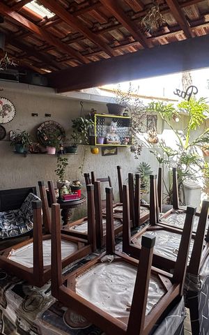 Casa à venda com 150m², 2 quartos e 2 vagasQuintal