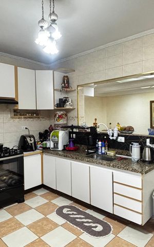 Casa à venda com 150m², 2 quartos e 2 vagasCozinha