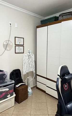 Casa à venda com 150m², 2 quartos e 2 vagasSuite