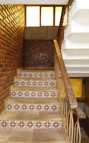 Casa à venda com 454m², 5 quartos e 4 vagasEscada