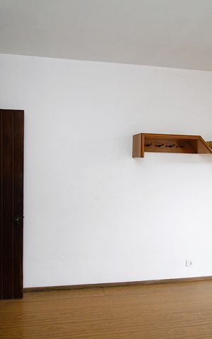 Casa à venda com 454m², 5 quartos e 4 vagasQuarto 2