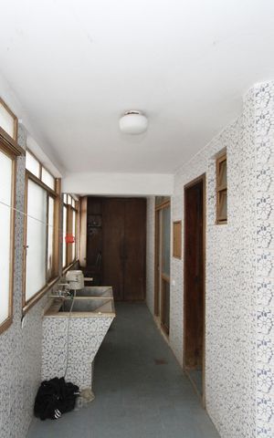 Casa à venda com 454m², 5 quartos e 4 vagasÁrea de Serviço