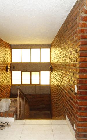 Casa à venda com 454m², 5 quartos e 4 vagasCorredor