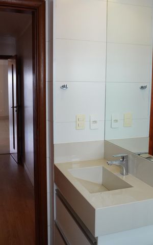 Apartamento para alugar com 156m², 4 quartos e 2 vagasBanheiro 2