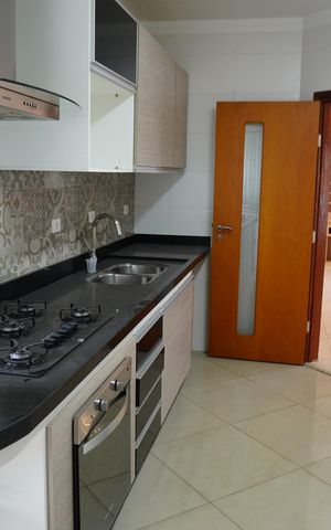 Apartamento para alugar com 156m², 4 quartos e 2 vagasCozinha