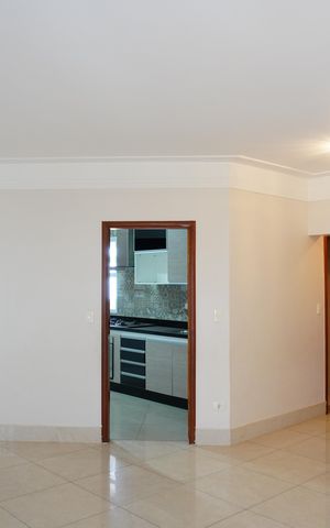 Apartamento para alugar com 156m², 4 quartos e 2 vagasSala