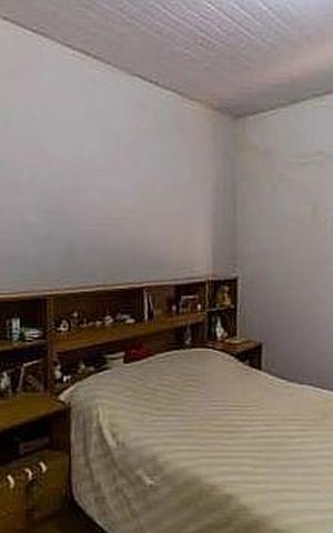 Casa à venda com 300m², 2 quartos e 4 vagas