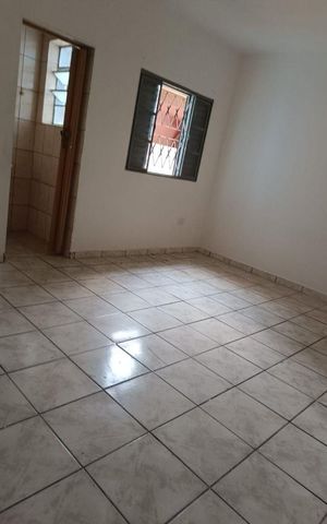 Casa à venda com 270m², 1 quarto e 3 vagas