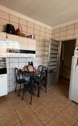Casa à venda com 150m², 5 quartos e 2 vagas Casa à venda com 150m², 5 quartos e 2 vagasCozinha - Casa 03