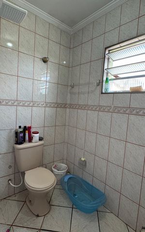 Casa à venda com 150m², 5 quartos e 2 vagas Casa à venda com 150m², 5 quartos e 2 vagasBanheiro 2 - Casa 03