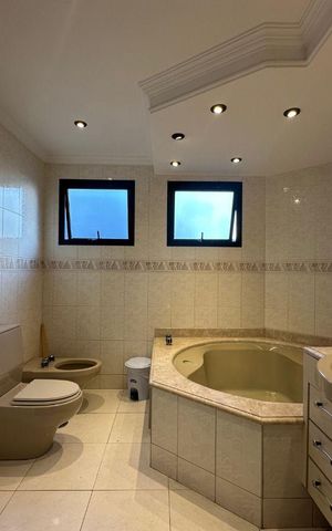 Apartamento à venda com 320m², 4 quartos e 4 vagas