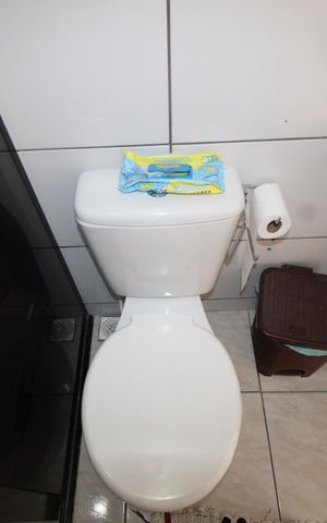 Casa à venda com 150m², 5 quartos e 3 vagasEdícula - Banheiro