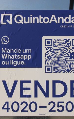 Casa à venda com 150m², 5 quartos e 3 vagasFachada