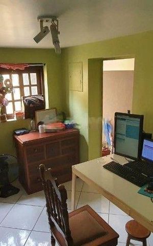 Casa à venda com 595m², 3 quartos e 3 vagas