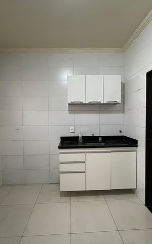 Casa à venda com 59m², 2 quartos e sem vaga Casa à venda com 59m², 2 quartos e sem vagaCozinha