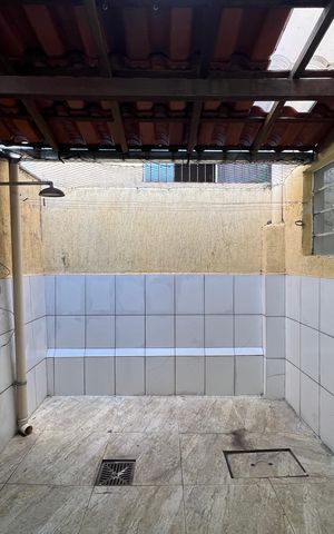 Casa à venda com 59m², 2 quartos e sem vaga Casa à venda com 59m², 2 quartos e sem vagaÁrea Privativa