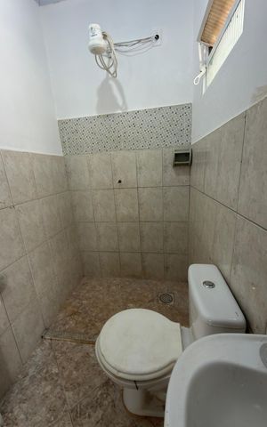 Apartamento à venda com 360m², 1 quarto e 1 vaga Apartamento à venda com 360m², 1 quarto e 1 vagaBanheiro