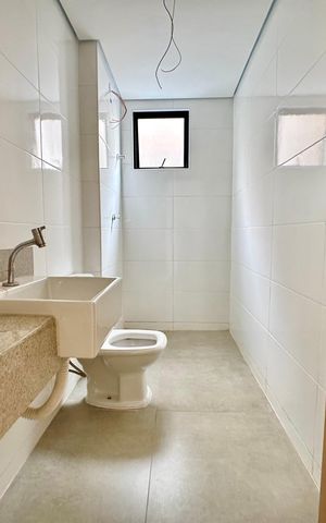Apartamento à venda com 65m², 2 quartos e 1 vaga Apartamento à venda com 65m², 2 quartos e 1 vagaBanheiro Social