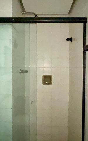 Apartamento para alugar com 36m², 1 quarto e 1 vaga Apartamento para alugar com 36m², 1 quarto e 1 vagaBanheiro