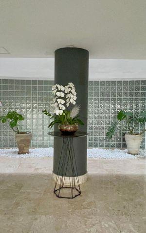 Apartamento para alugar com 36m², 1 quarto e 1 vaga Apartamento para alugar com 36m², 1 quarto e 1 vagaHall de entrada
