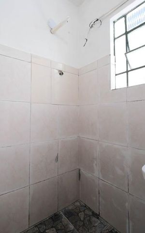Casa para alugar com 51m², 1 quarto e 1 vagaBanheiro da suíte 