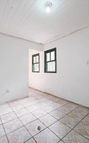 Casa para alugar com 51m², 1 quarto e 1 vagaSala