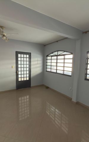 Casa para alugar com 140m², 3 quartos e 1 vaga
